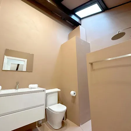 Apartamentos Duplex En El Puerto Frente A La Iglesia De Santa Maria Castro Urdiales Zewnętrze zdjęcie